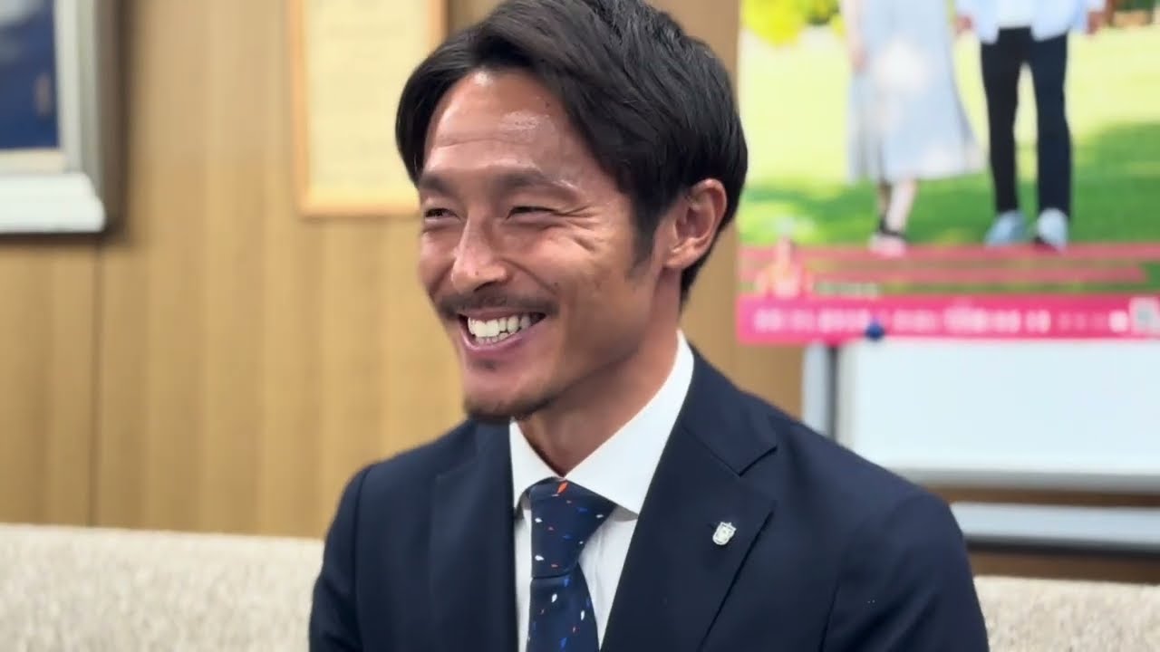 燕市子育てサポーターに就任しているサッカーJ1・アルビレックス新潟の