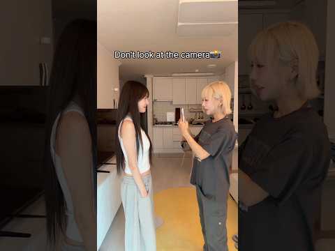 해외에서 유행중인 카메라 참참참📸 thumbnail