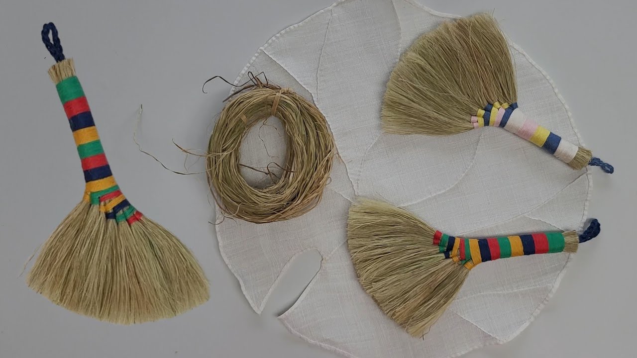 Очистите каждый уголок / Изготовление традиционной метлы из рами