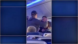 Fight breaks out mid-air on Southwest flight from Oakland to Kauai - VIDEO