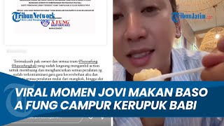 [FULL] Influencer Jovi Adhiguna Makan Bakso A Fung Dicampur Kerupuk Babi Berakhir Minta Maaf