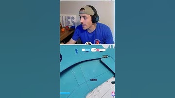 TRICKSHOT THROUGH A PORTAL 😱 #splitgate2