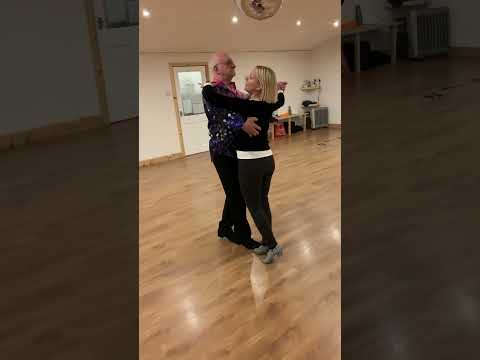 8.1.25 Intermediates Waltz