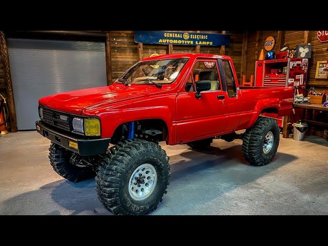 The RC4wd Toyota 87 XtraCab Build, Final Assembly Part 2