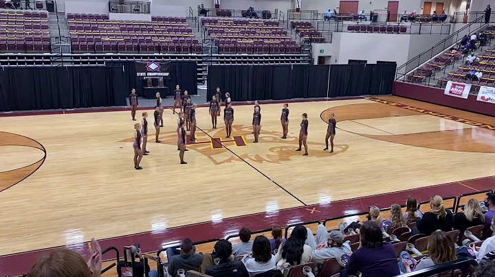 BHS Golden Tamers Kick at Arkansas State Dance Com...