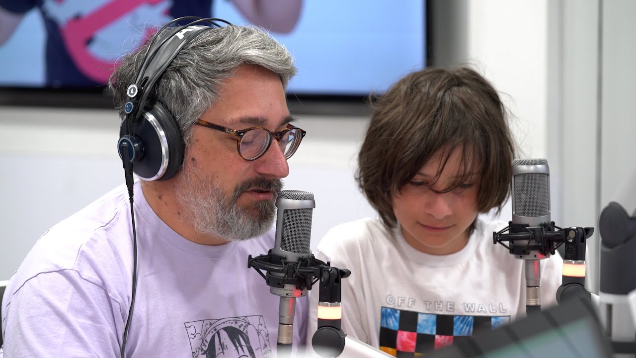 Rádio Comercial | Um gato voando até chegar aos refrigerantes - O Homem Que Mordeu o Cão