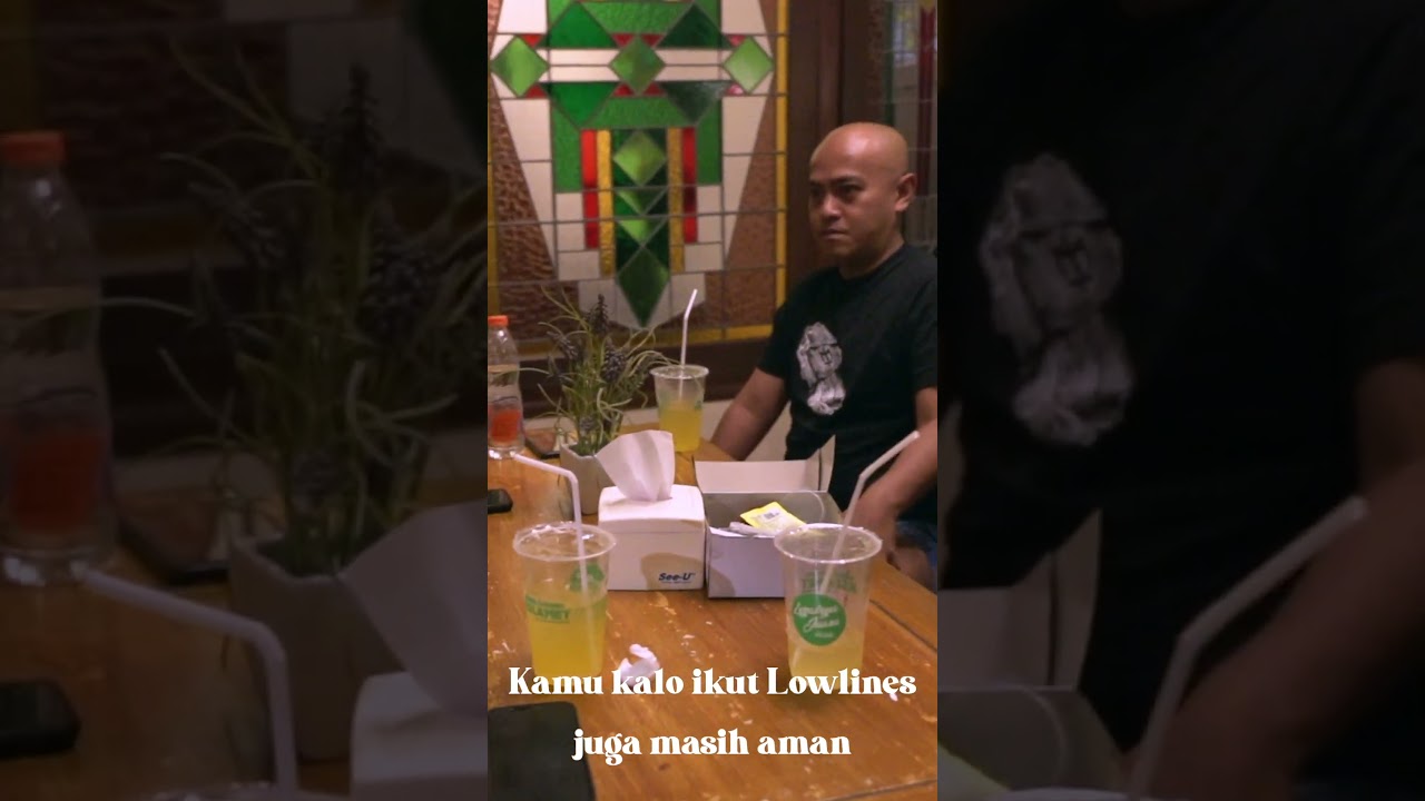 Oink pilih Billfold atau Sunbath? 