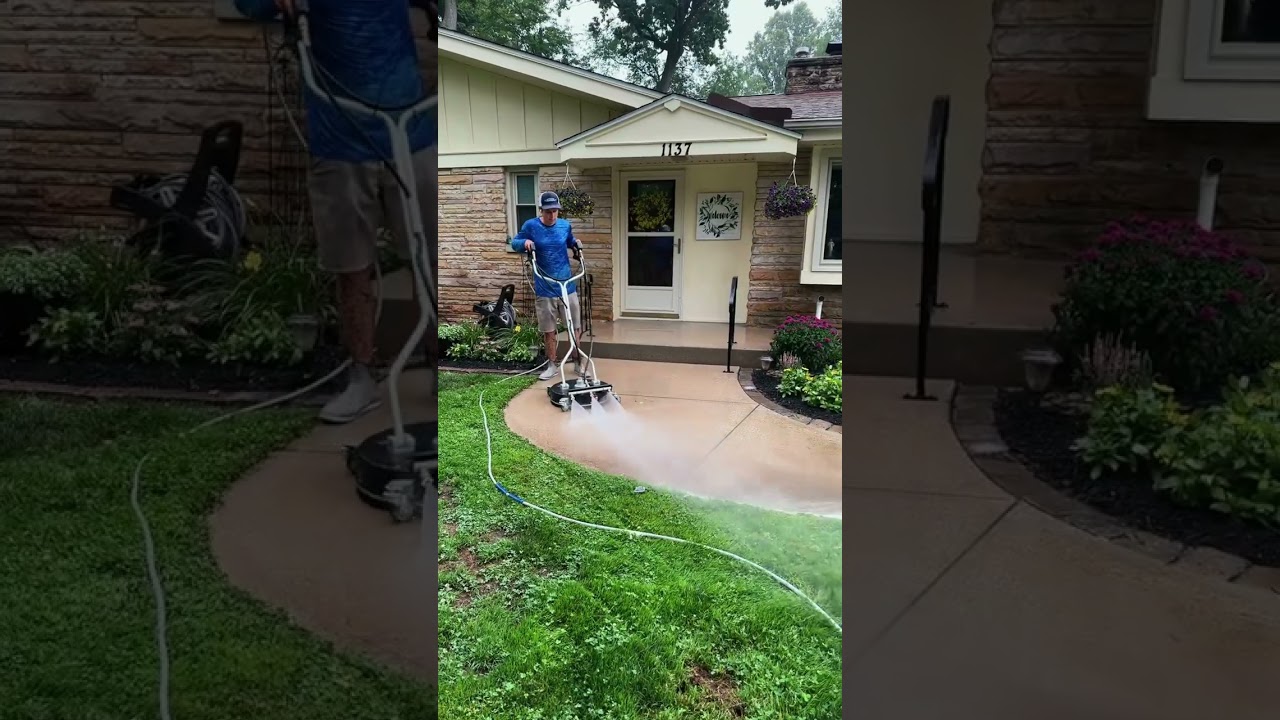 The SurfaceMaxx 20-Inch Surface Cleaner makes quick work of any outdoor surface!