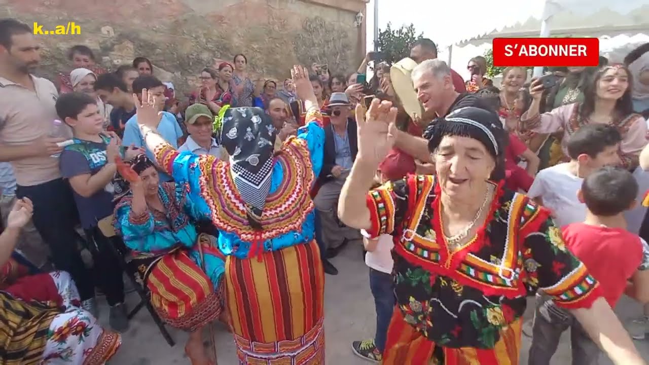 Danse kabyle avec idhebalen au village ath mimoune "ath agaucha" à Larbaâ Nath Irathen à tizi ouzou