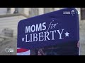 "Moms for Liberty" : de mères américaines en colère à groupe dangereux - Reportage 28.02.2024