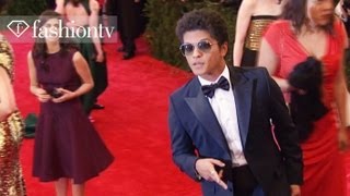 Met Gala 2012! Celebs and Designers Celebrate "Schiaparelli and Prada" Launch | FashionTV