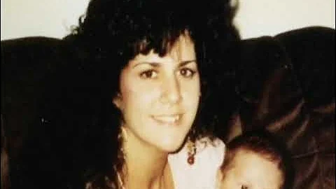 The FBI Files S02E11 - "Family Secrets"