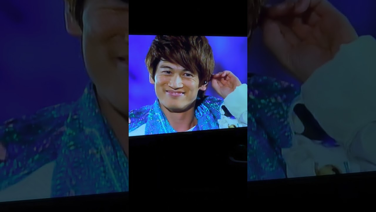 泣かないで                                    弱虫サンタ                                    羞恥心