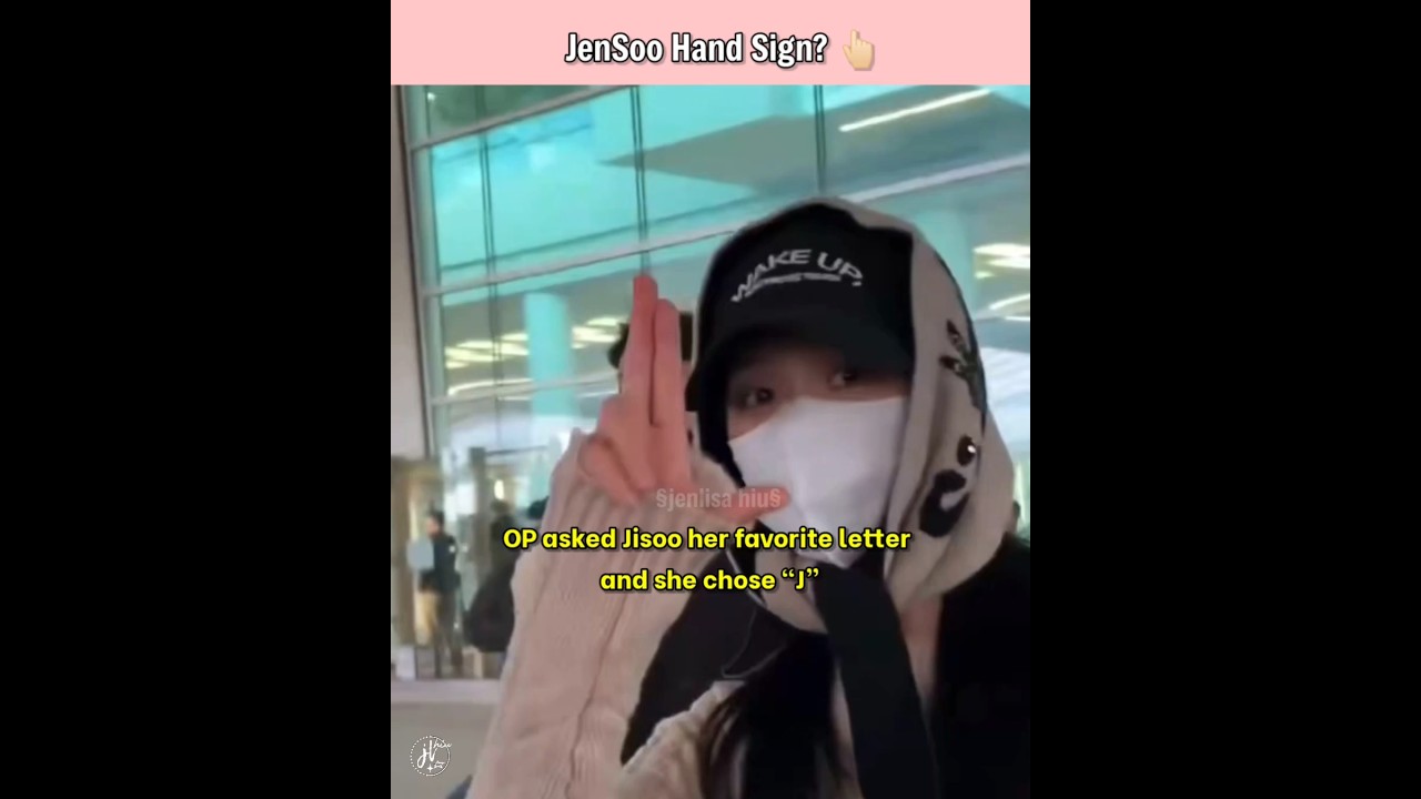 JENNIE & JISOO's “J” Hand Sign… Is This Their Thing? 👀 - YouTube