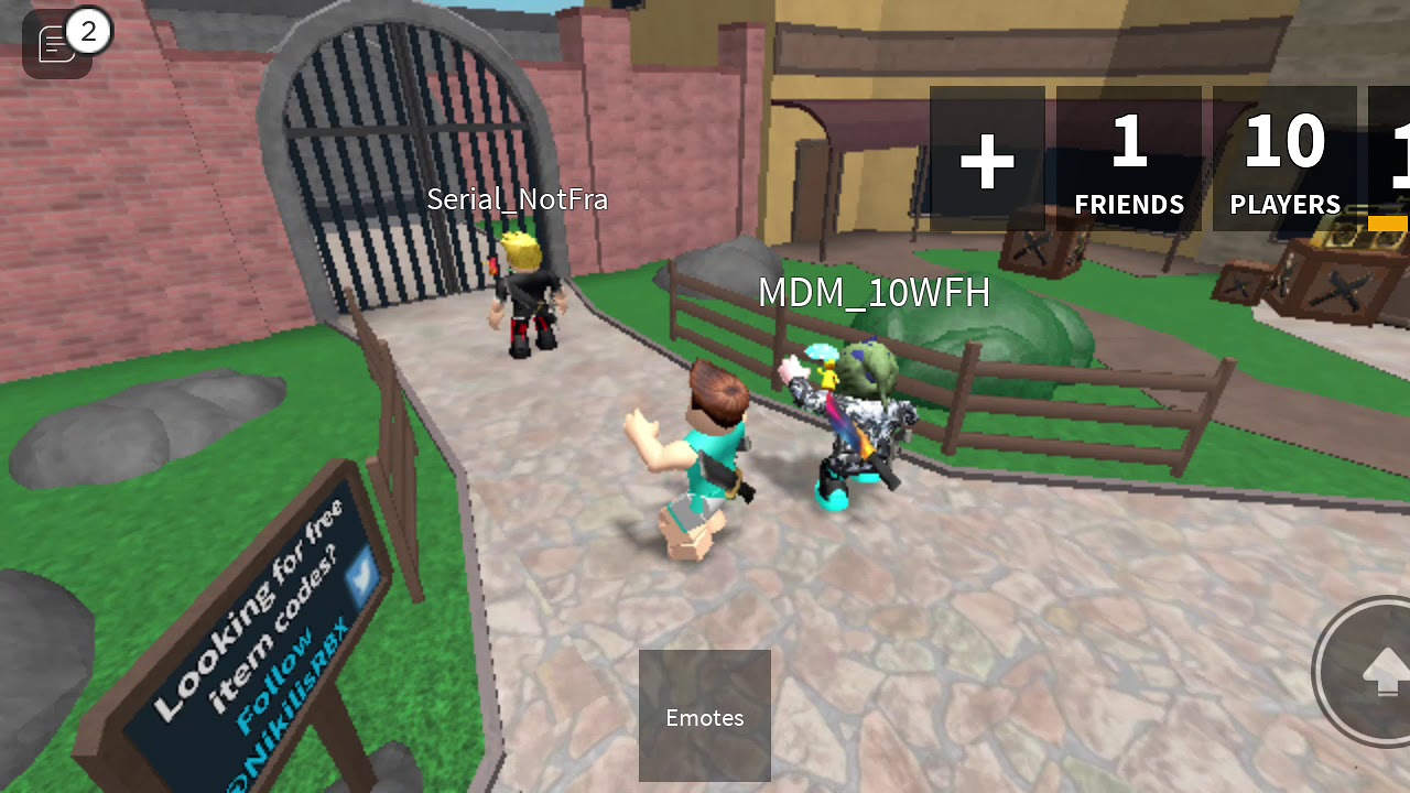 Canto una canzone con il mio amico su roblox - YouTube