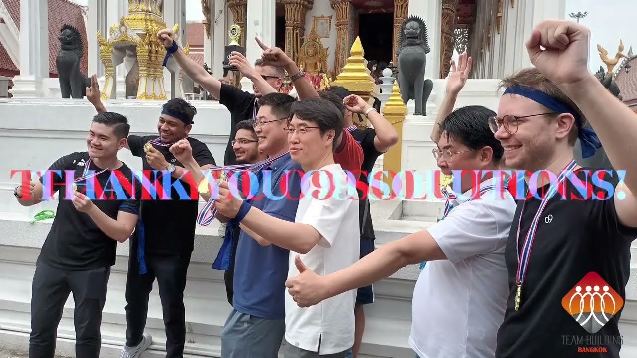 Team Building market scavenger hunt + cooking class + lotus folding - Bangkok