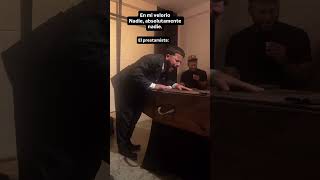 Mira como este prestamista llora en el velorio de su cliente al perder 5 millones