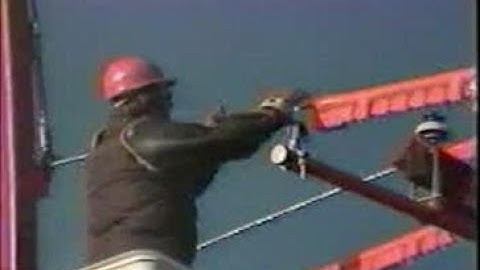 CHANCE®: Pole Replacement Rubber Glove Method from Aerial Device - Hubbell Power Systems