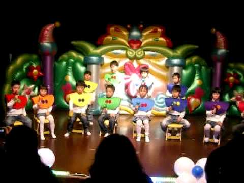 2010 12 24재롱잔치2001아울렛08