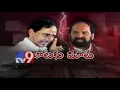 KCR, Uttam Kumar war over resignations