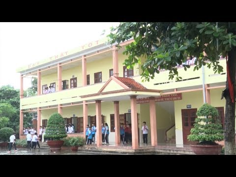 Video Hải Phòng khởi tố, bắt giam nguyên Hiệu trưởng Trường... - YouTube