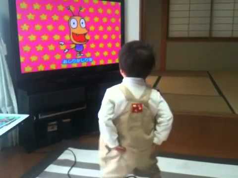 おしりかじり虫が好きな2才児