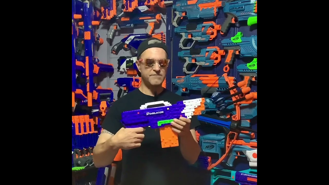 Adventure Force ( BuzzBee ) PIXELATOR - Quick Look - A BuzzBee Miss!  