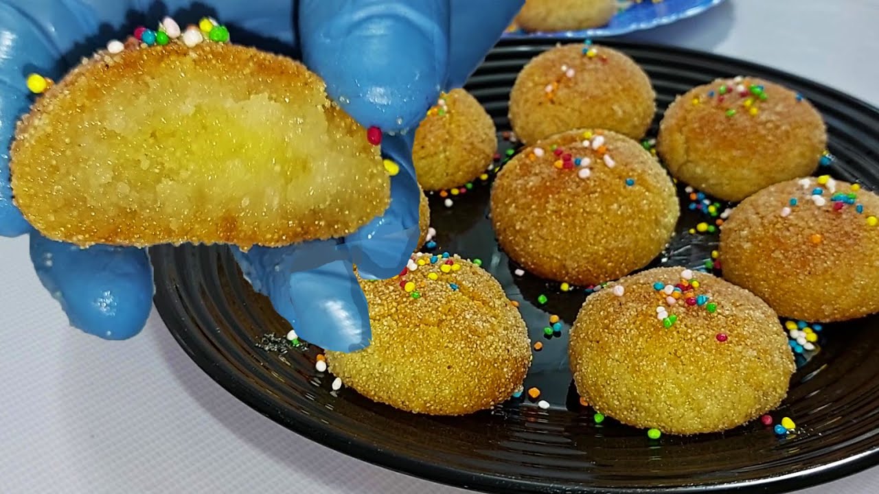 من اسهل واحلى الحلويات كرات السميد المرملة في البيت .. ألذ حلى بارد بمقادير اقتصادية والطعم حكاية