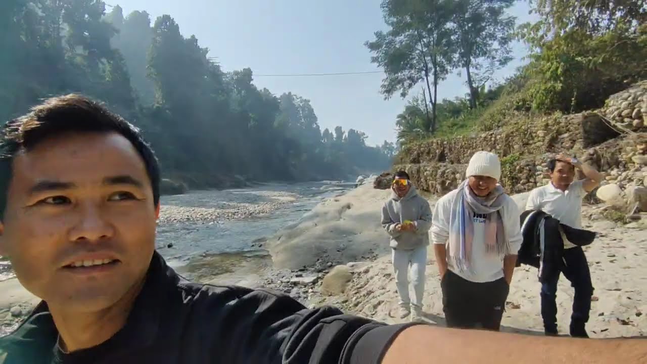 Viral picnic ,,,,at chapeti zeropoint....tpiharuni aaunu hola yes thauma ......