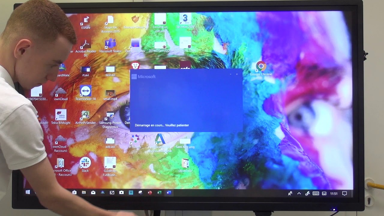 Usages tactiles de Windows 10 sur un écran tactile interactif - YouTube