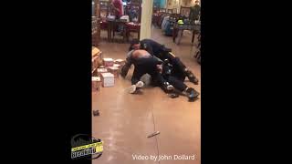 Atlantic City police struggle with armed suspect