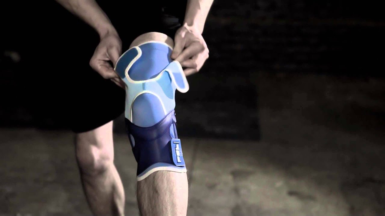 How to put on the PSB Knee Brace? - YouTube