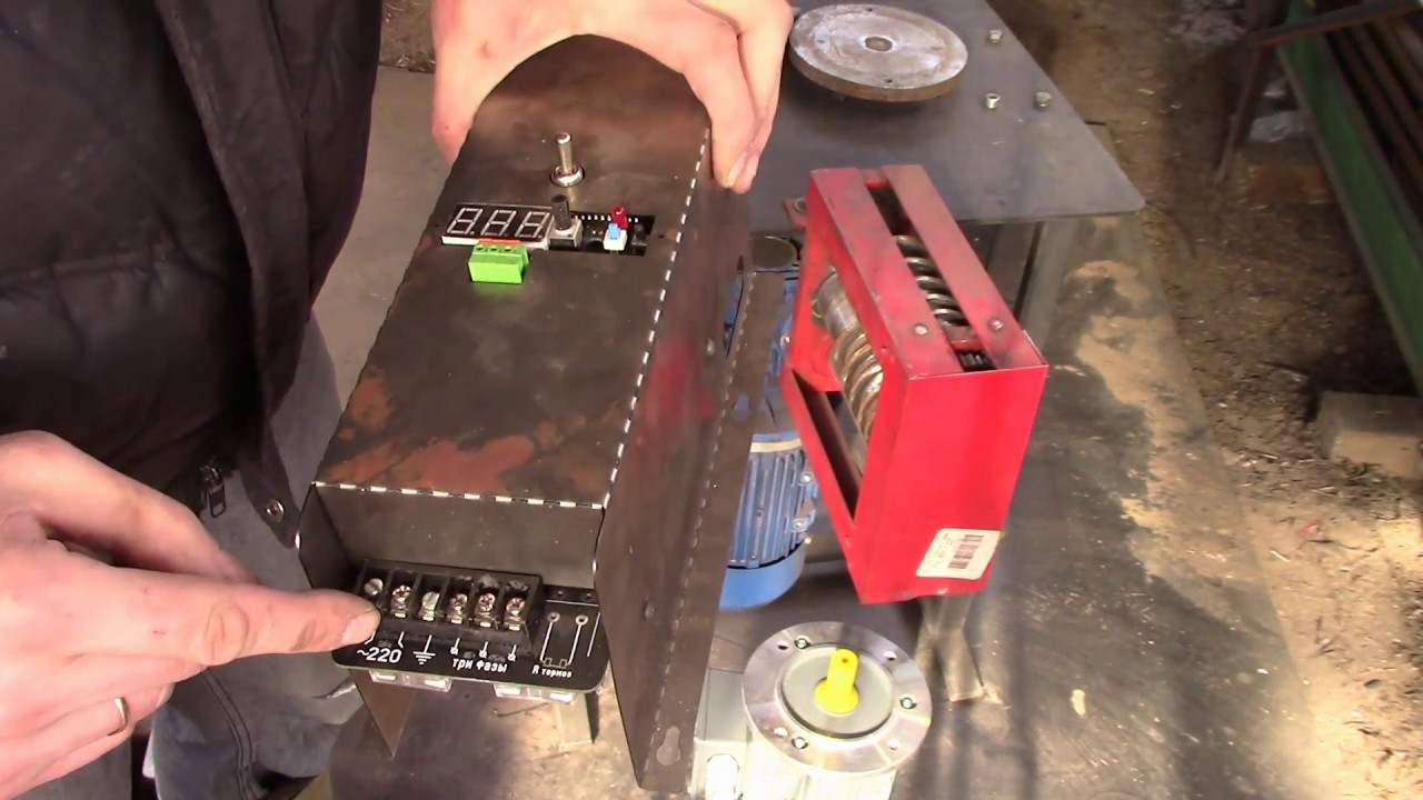 Установка частотного преобразователя на станок холодной ковки \"Улитка ...