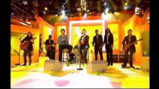 Miniatura del video "Yannick Noah  &  Christophe Mae  - Le Sud  -  In Live -.avi"