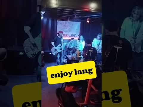 INSOMIA BAND(BASIST GUITAR ALLONDRA)