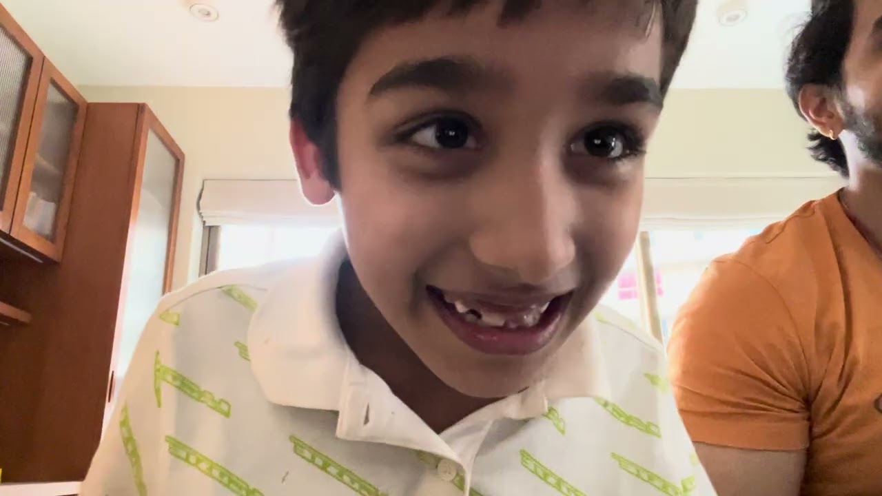 Teaching Piano – A Small Fun Moment 😆❤️