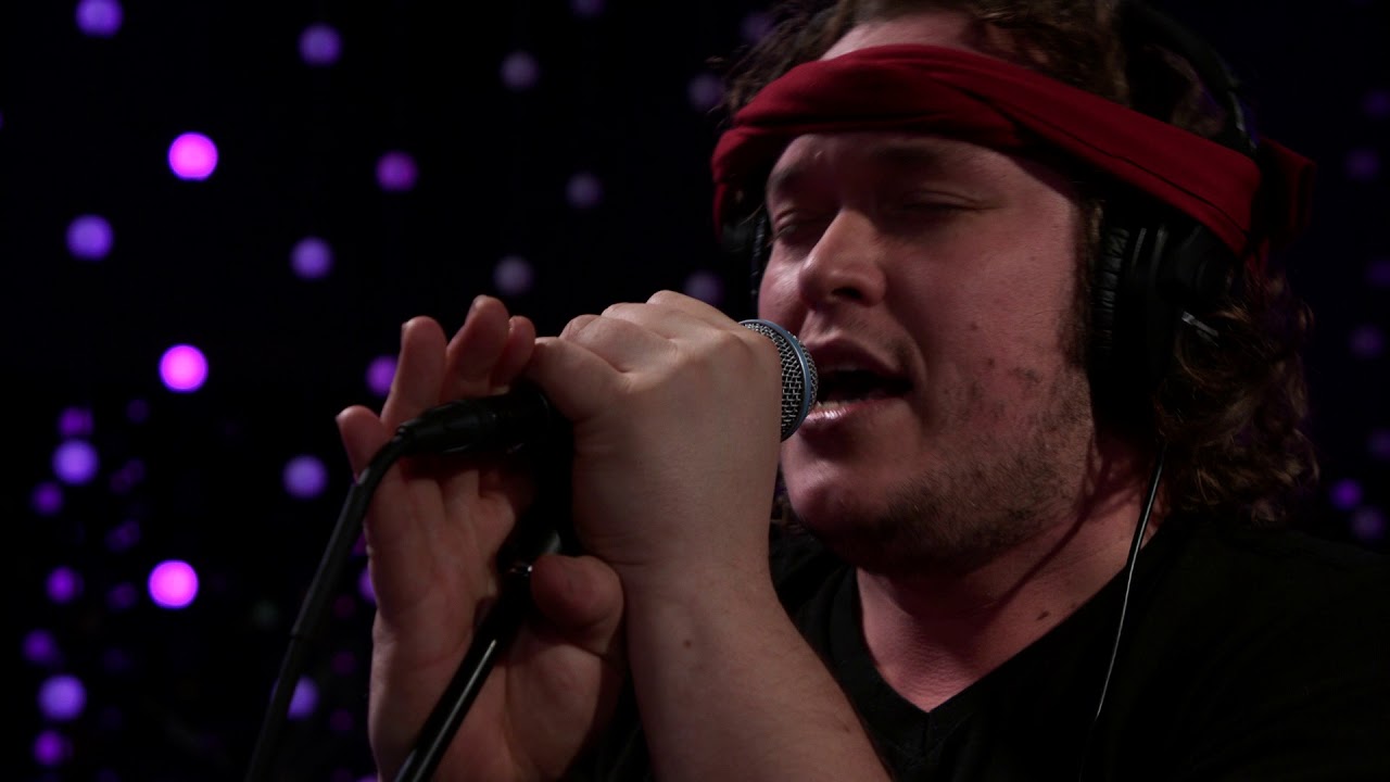 Obejrzyj Hobosexual - Full Performnce (Live on KEXP) w YouTube Obejrzyj Hobosexual - Full Performnce (Live on KEXP) w YouTube