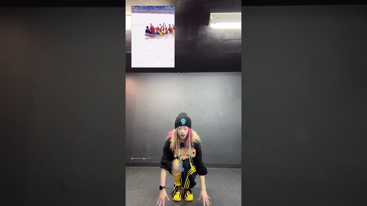 実は最後バンってしてるのがカッコイイ😎✨そしてダンスタイミング合わせるの難しい!#夜の踊り子