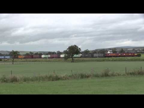 90035 & 90037 4M30 Grangemouth to Daventry 18/07/2015