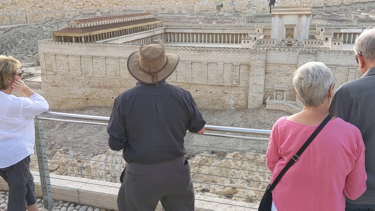 Allan Rabinowitz at Israel Museum - YouTube