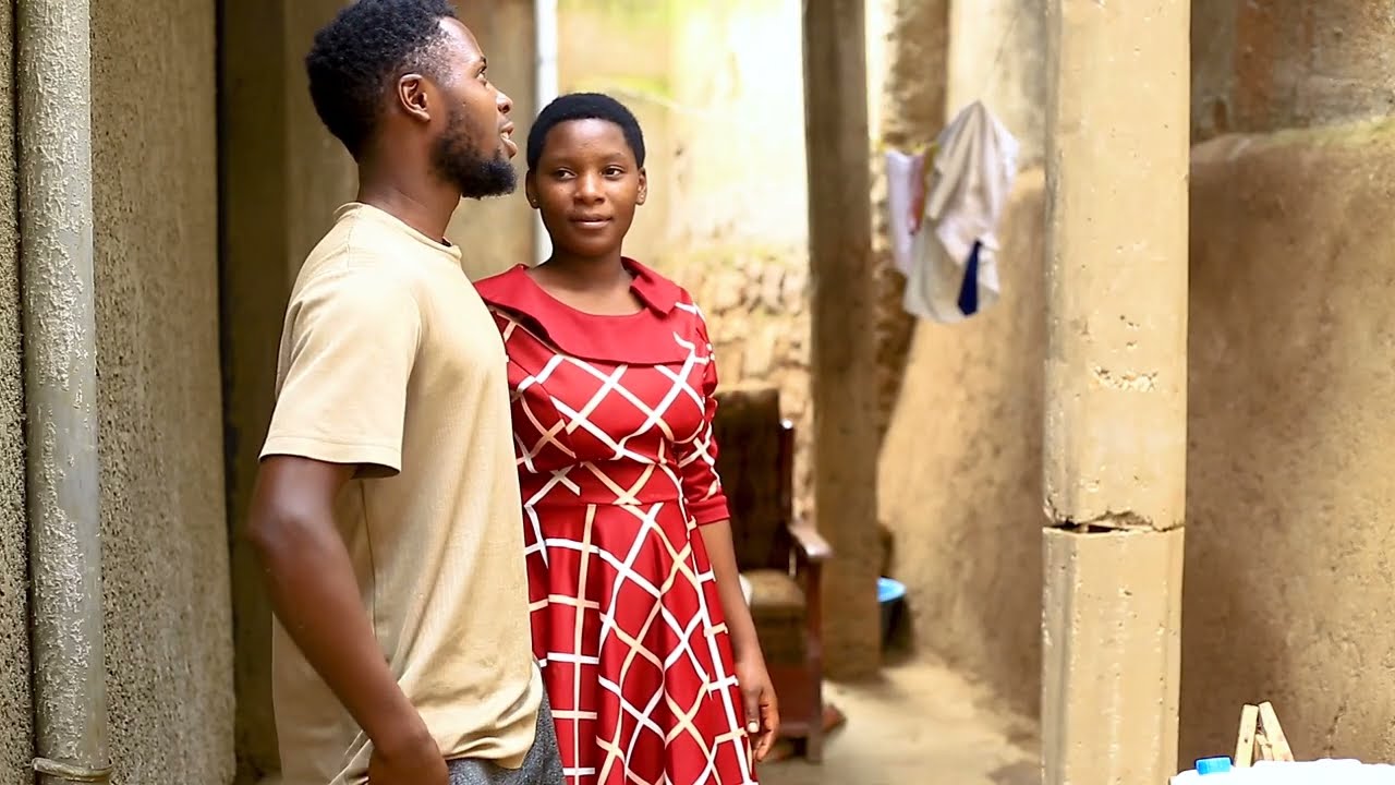 BAFATIWE MURIWESE BASAMBANA🫣 NTAMWANA URIMUNSI YIMYAKA18 WEMEREWE KUREBA IYI VIDEO😚 IRARI RISHYAEP5 