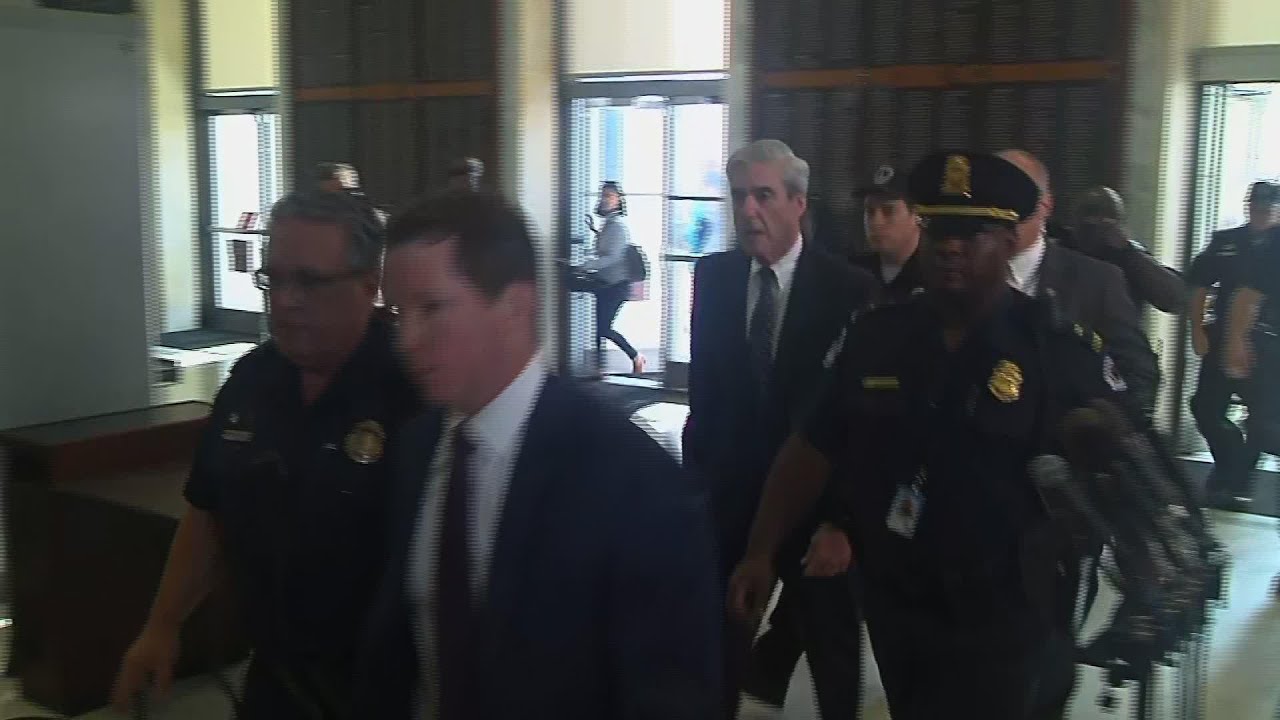 breaking free Mueller arrives for testimony on Russia probe