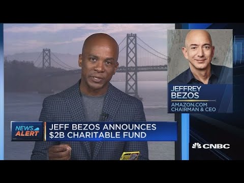 Video: Jeff Bezos přispívá 10 miliónů dolarů na čestný fond, podporující veterináře provozující kancelář