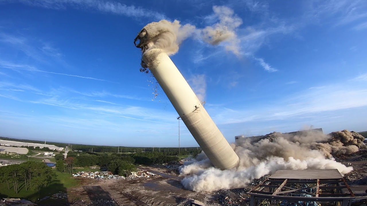 Watch Stack Come Down at Florida Power Plant