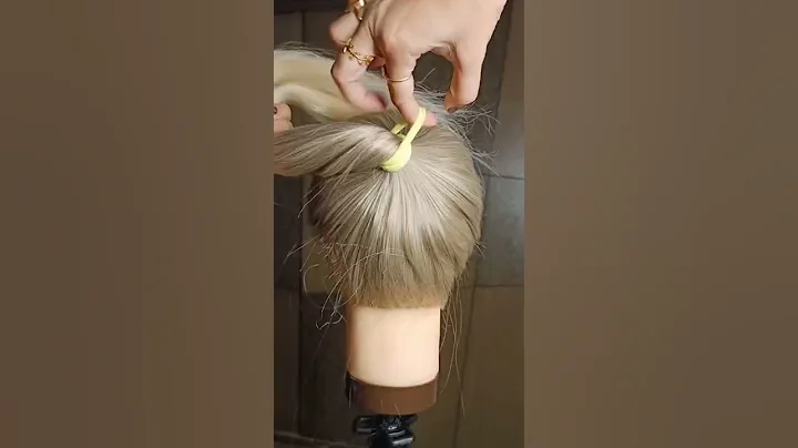 🍩Quick donut bun without bun making tool #Messybun #DonutBun #Hairstyles #Shorts