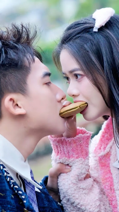 Starving is Not a Choice 😭🍞 #lilymeow #lilymiumiu  #couplegoals #schoolcrush #schooldrama