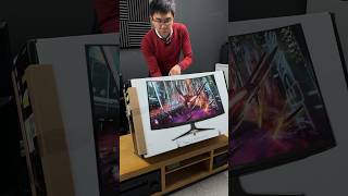 Unboxing a 32&quot; 4K 240Hz OLED Monitor