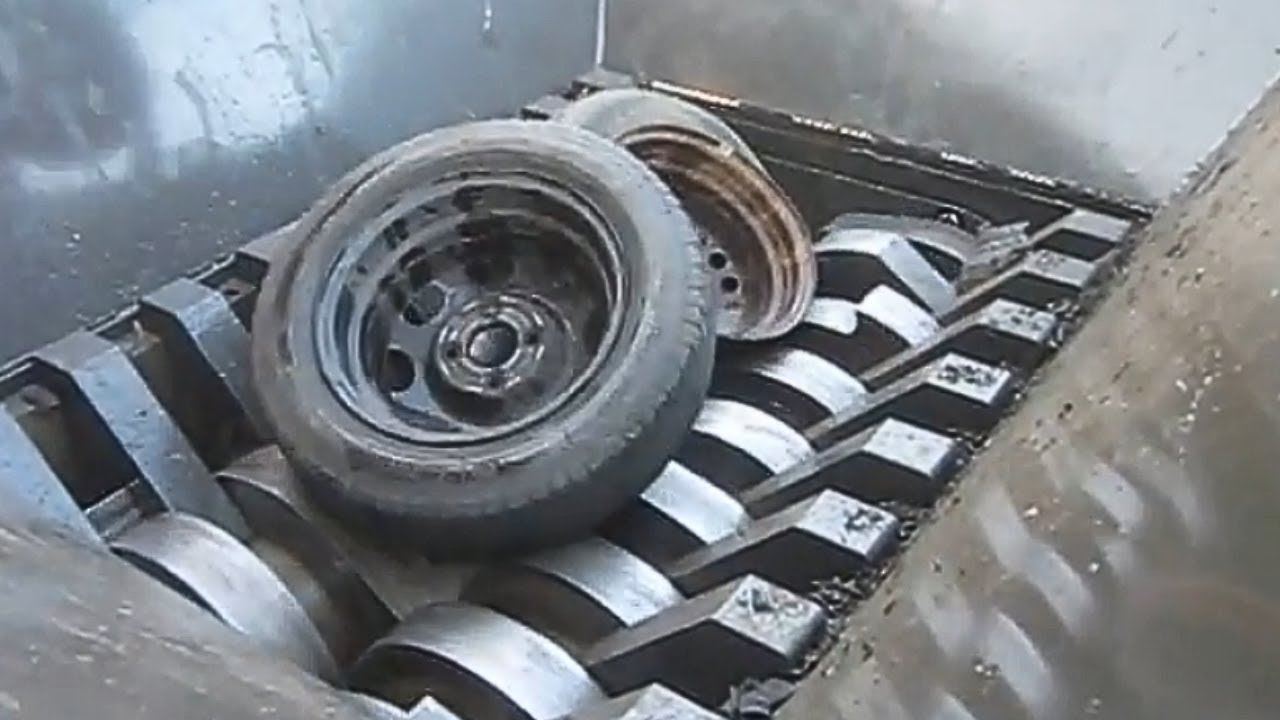 The Brutal Shredder swallows scrap metal of all sizes! A high-performance shredding machine! #4