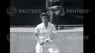 1952 TENNIS: US v Britain at Wimbledon
