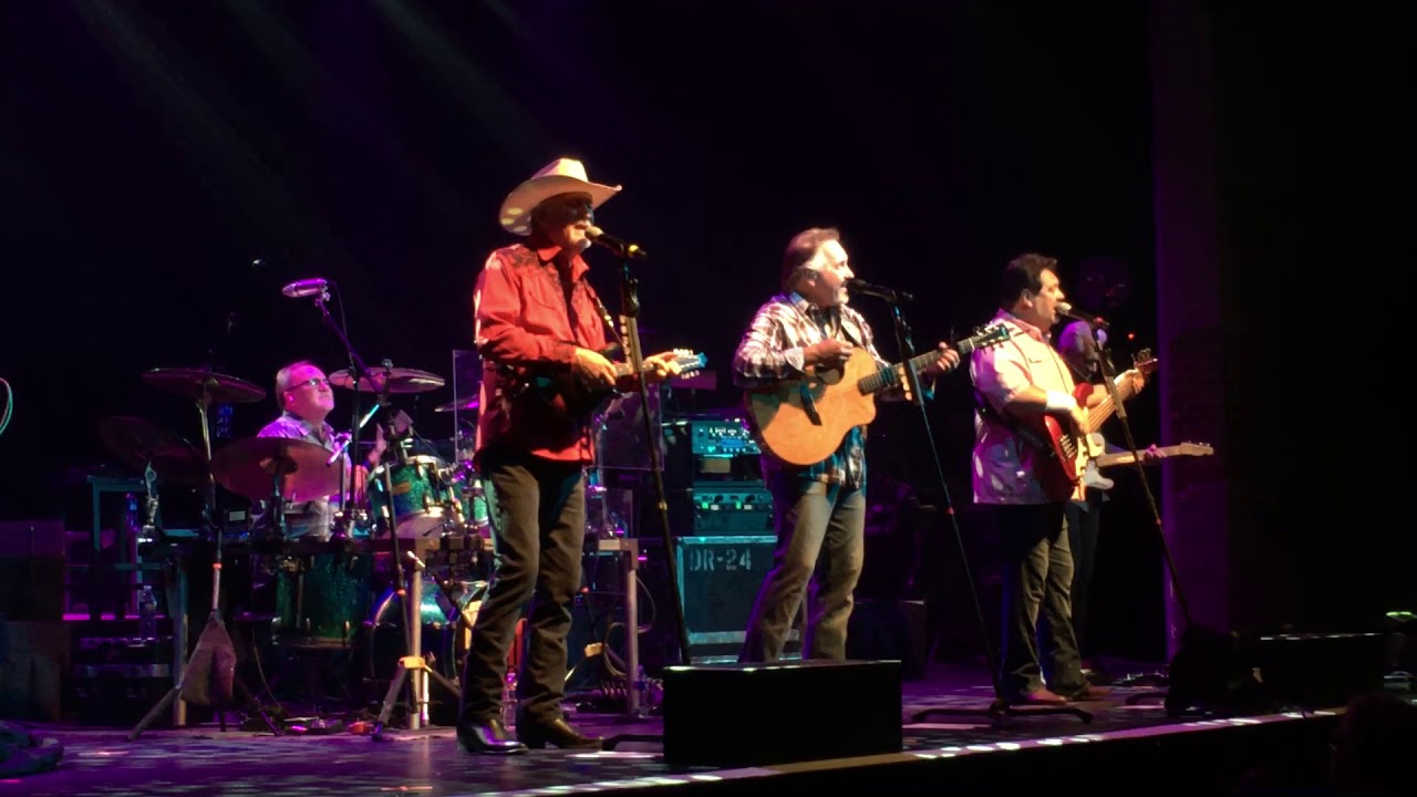 Mama Don't Forget to Pray for Me - Diamond Rio - YouTube